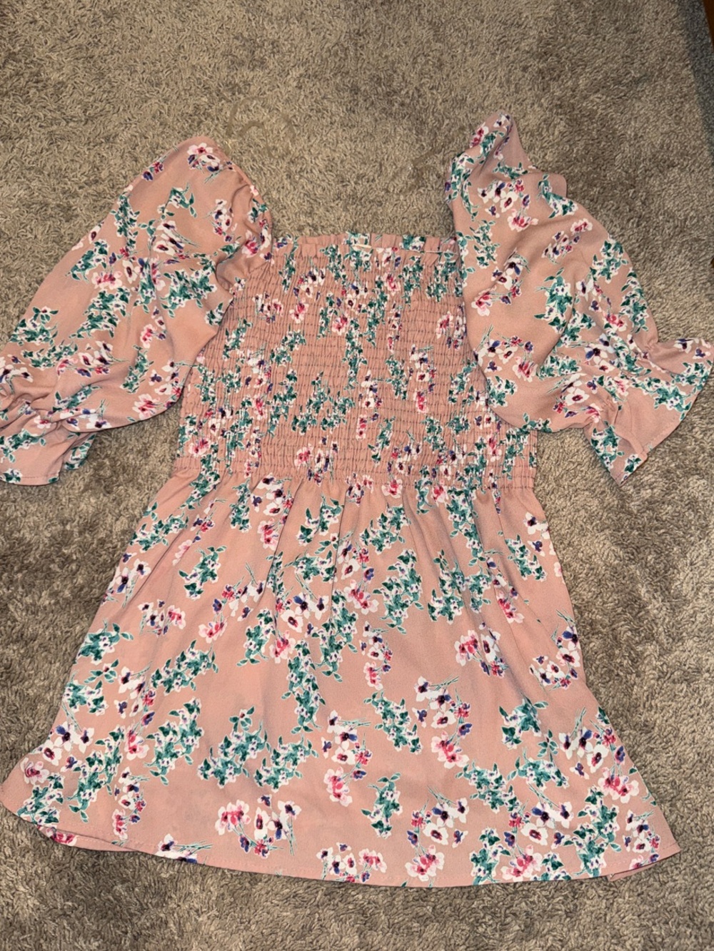 Womens Pink Floral Smocked shirt with Puff Sleeves